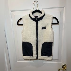 Unisex Bass Sherpa Vest